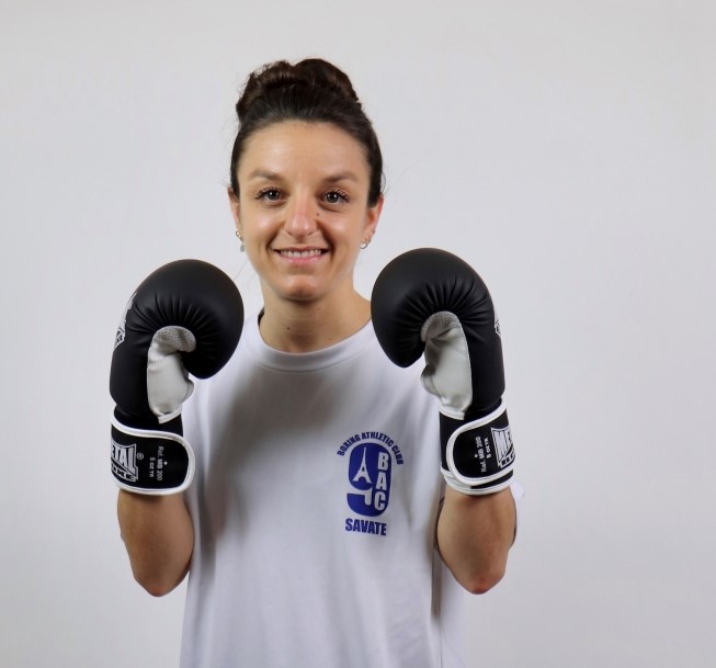 portrait d'une championne de boxe - séance photo à Bordeaux