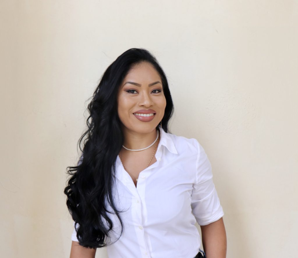 Portrait professionnel d'une femme pour LinkedIn