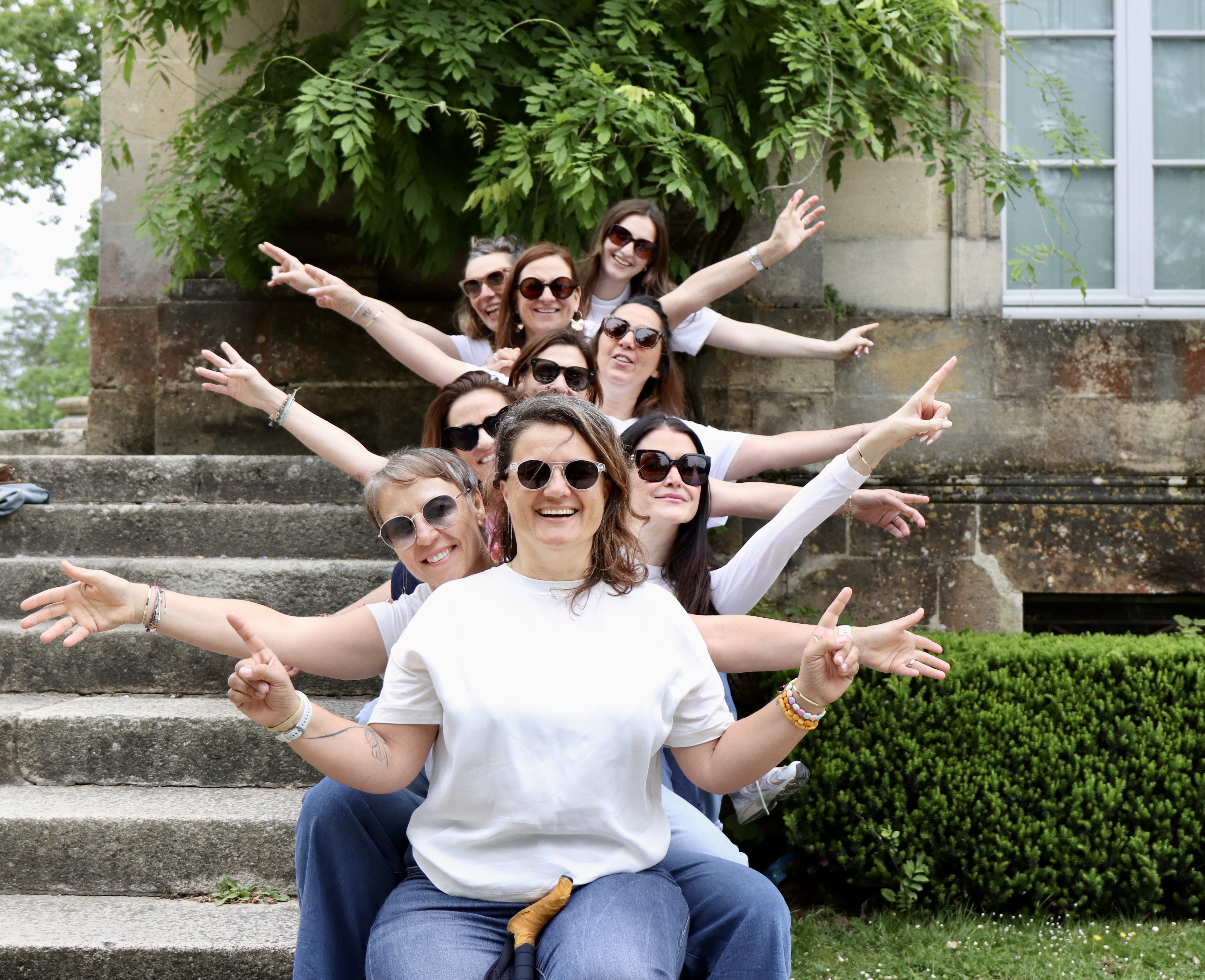 Groupe d'amis lors d'un shooting photo à Bordeaux
